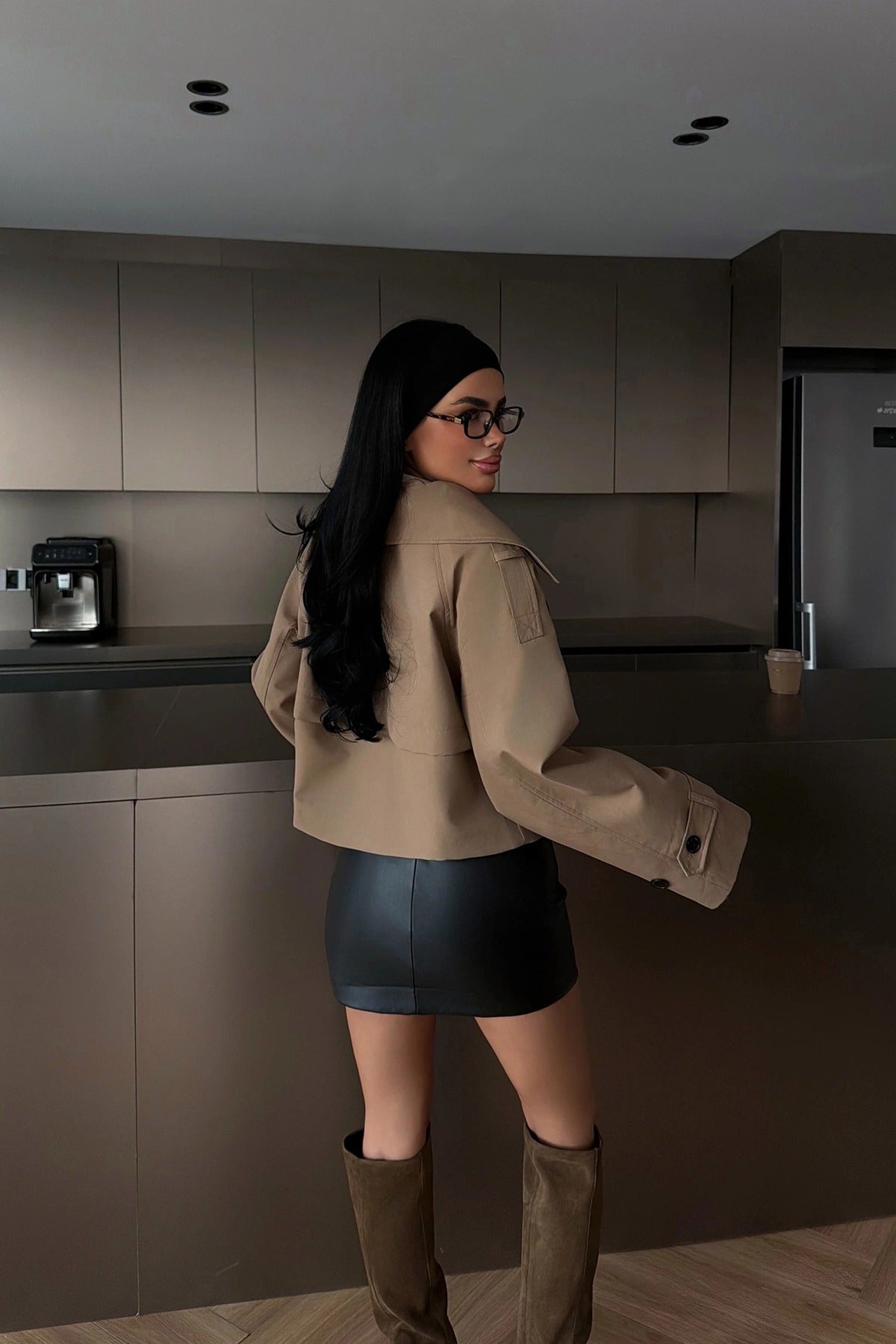 SARAH - CHAQUETA GABARDINA CORTA MOCHA