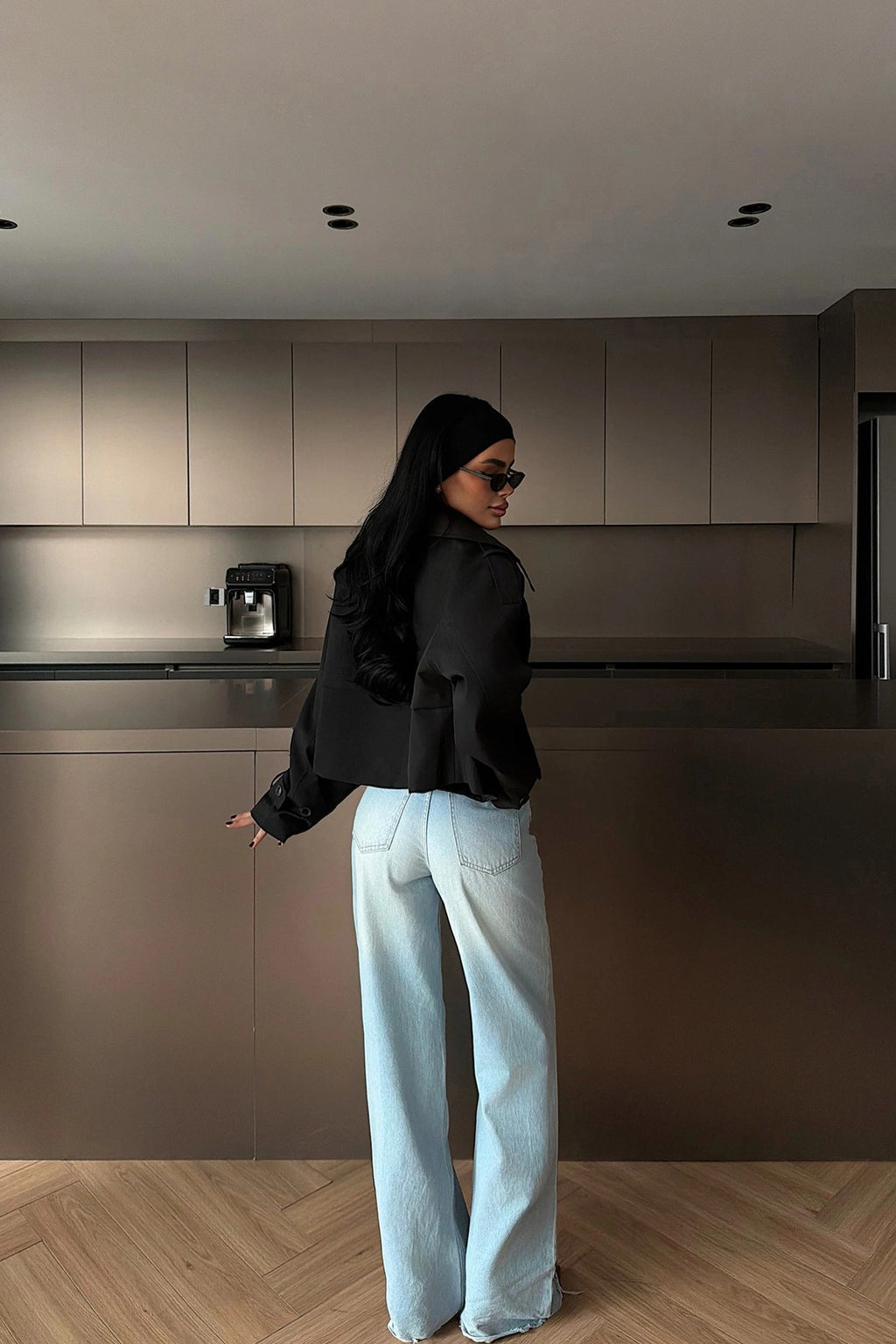 SARAH - CHAQUETA GABARDINA CORTA NEGRA