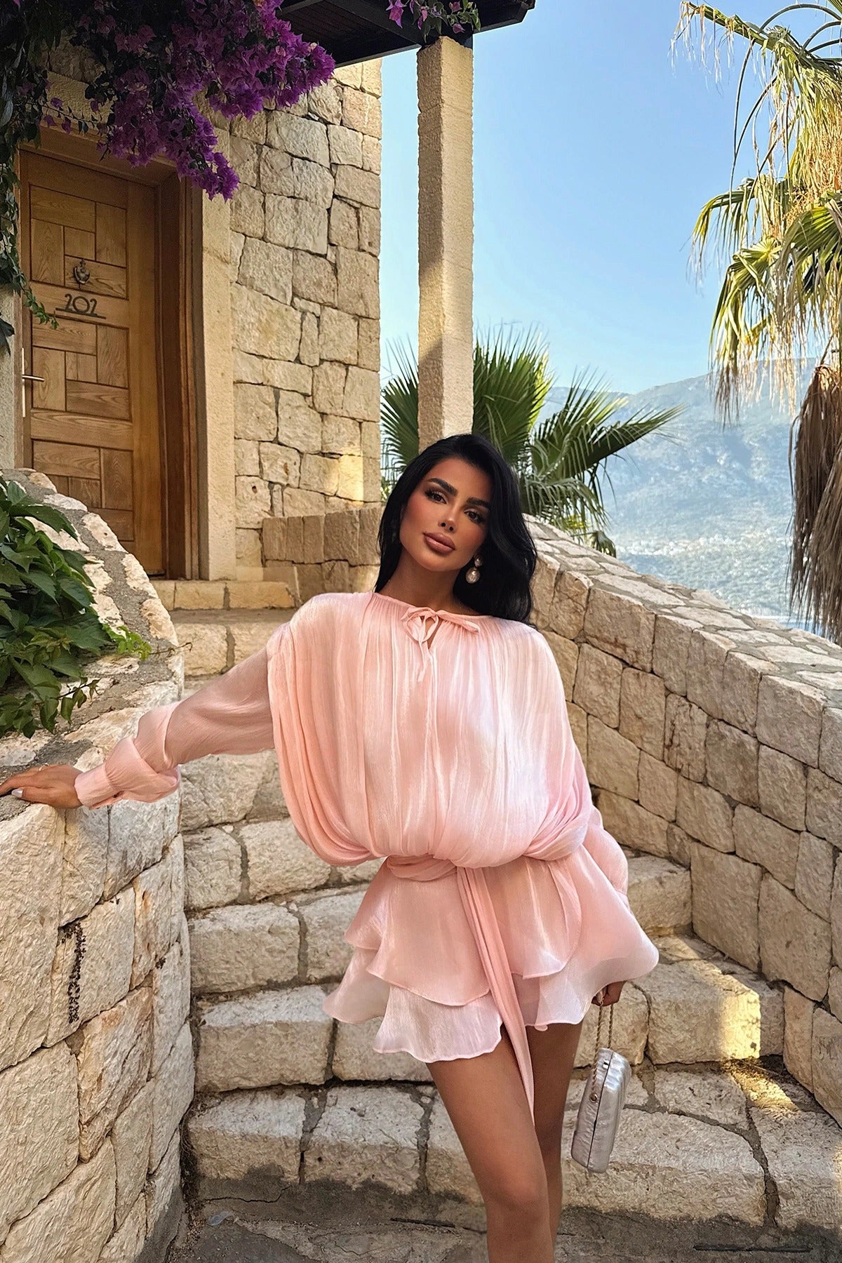 AMINA - VESTIDO MINI SATINADO ROSA