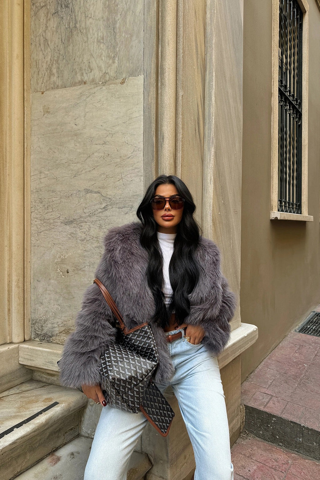 BELLA - ABRIGO DE PELO GRIS OSCURO