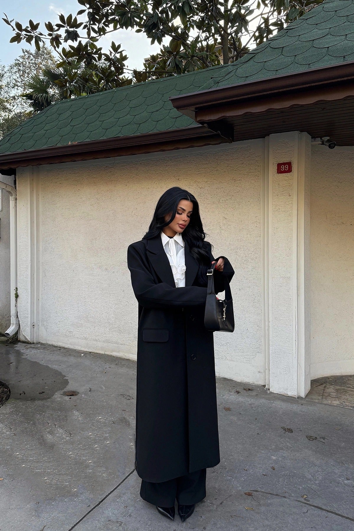 JULIETA - CHAQUETA LARGA NEGRA