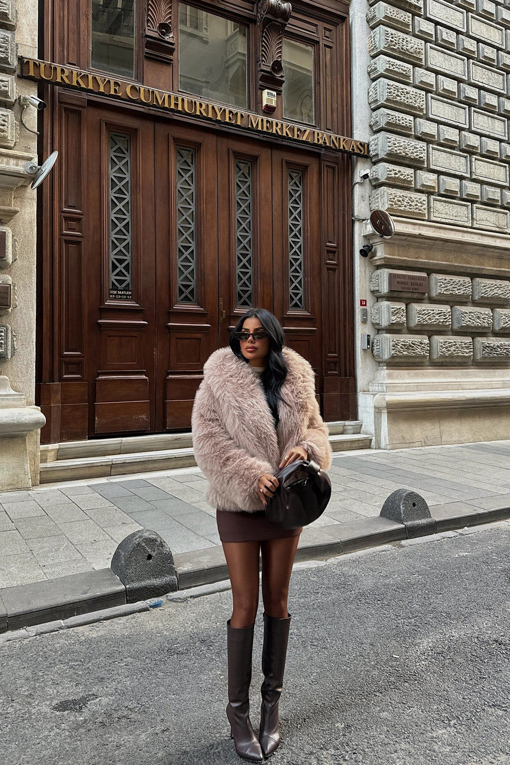 BELLA - ABRIGO DE PELO ROSA PALO