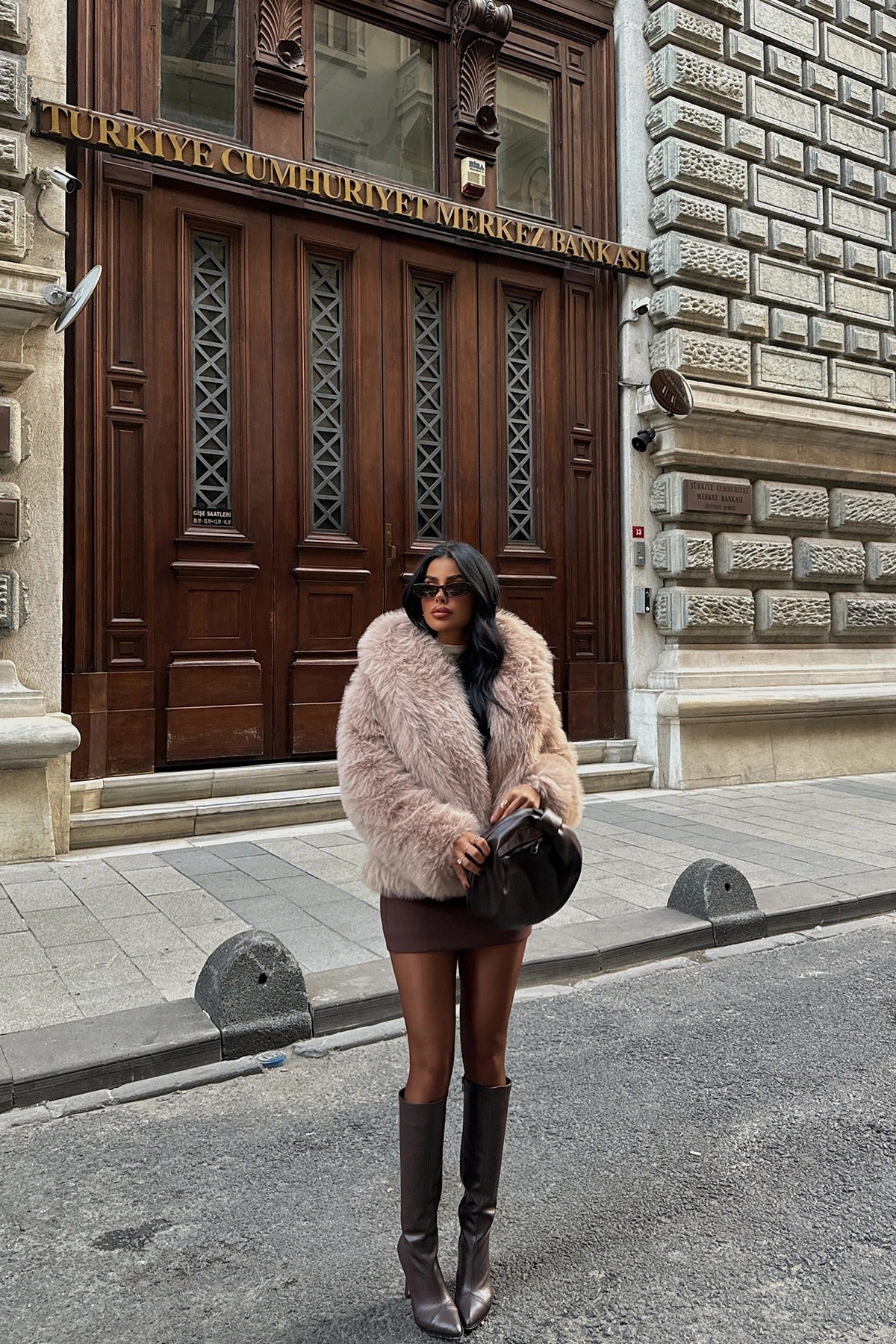 BELLA - ABRIGO DE PELO ROSA PALO