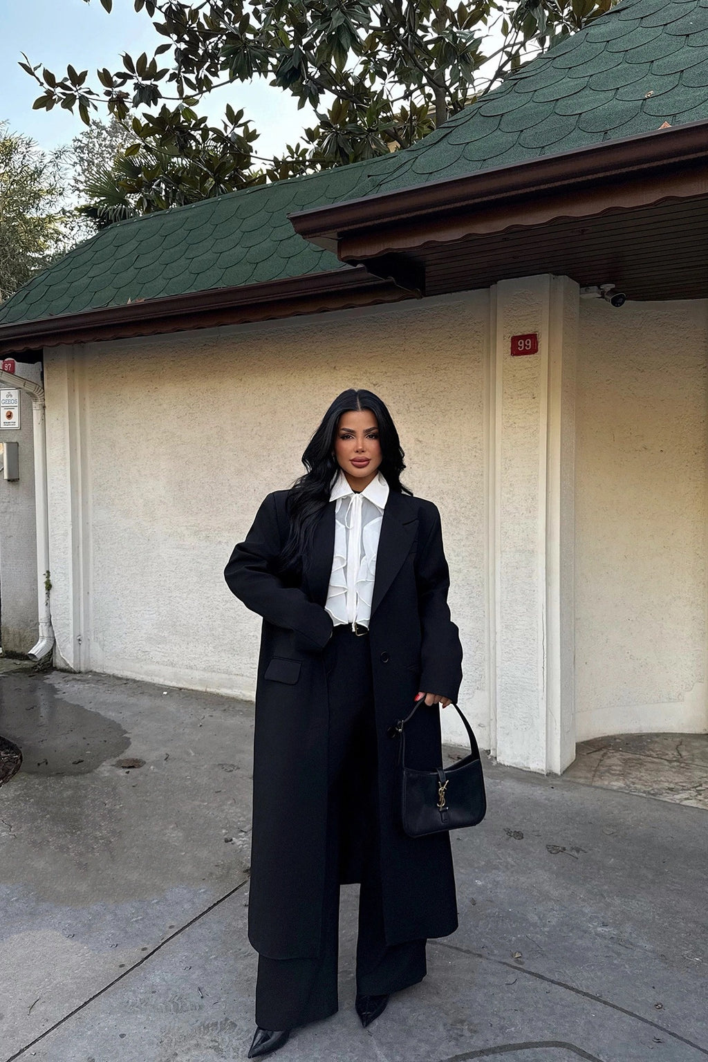 JULIETA - CHAQUETA LARGA NEGRA