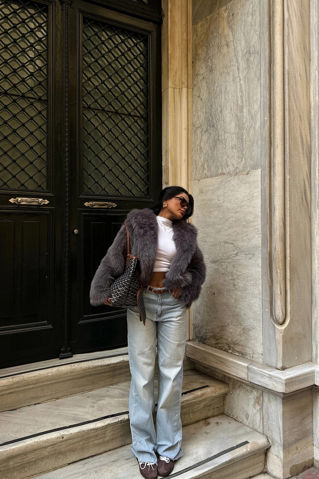 BELLA - ABRIGO DE PELO GRIS OSCURO