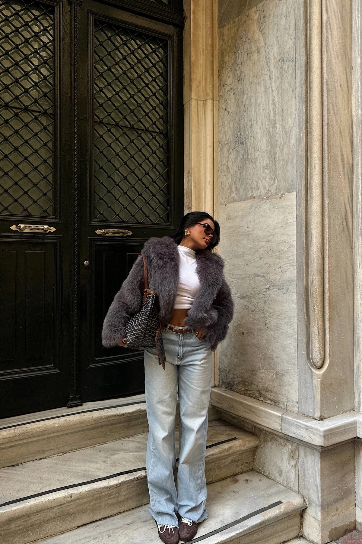 BELLA - ABRIGO DE PELO GRIS OSCURO