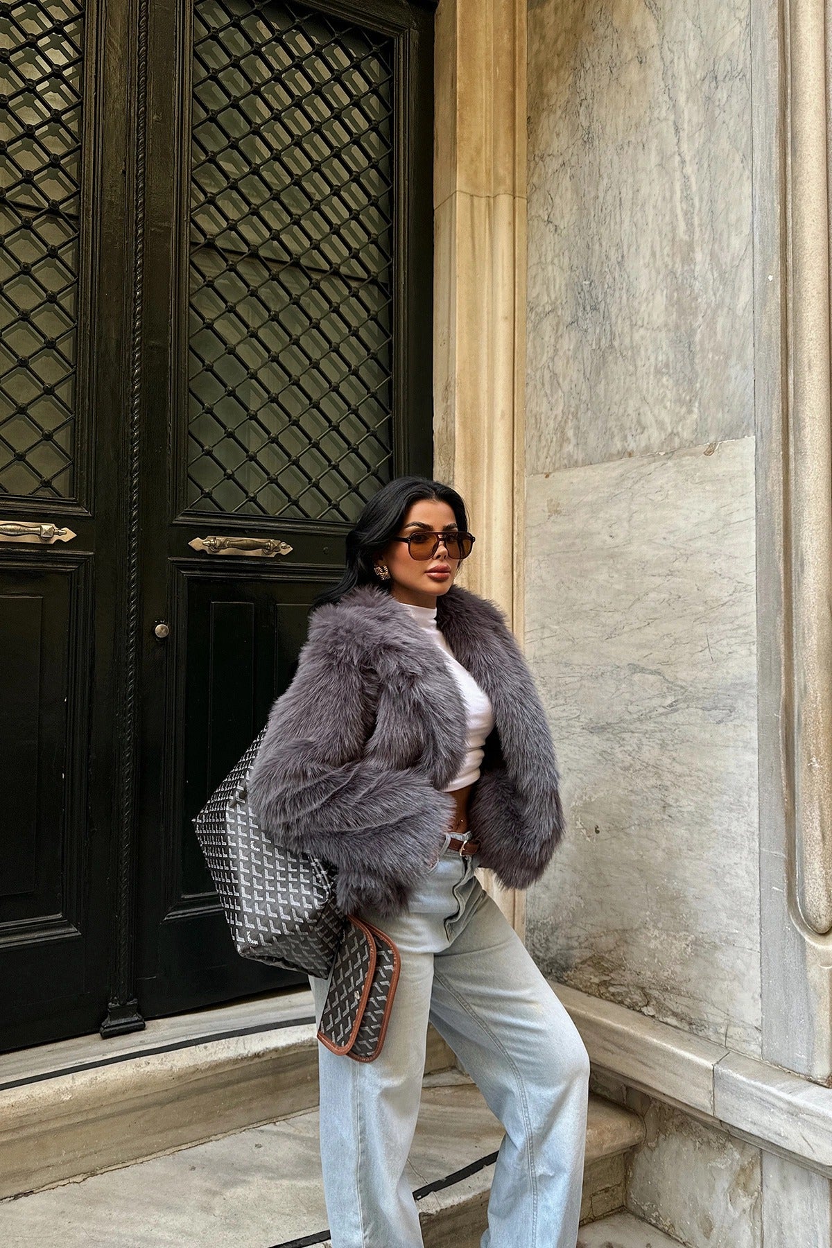 BELLA - ABRIGO DE PELO GRIS OSCURO