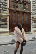 BELLA - ABRIGO DE PELO ROSA PALO