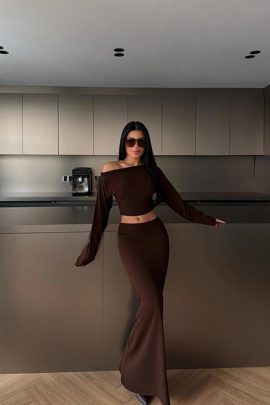 KAREN - SET DE PUNTO MARRÓN