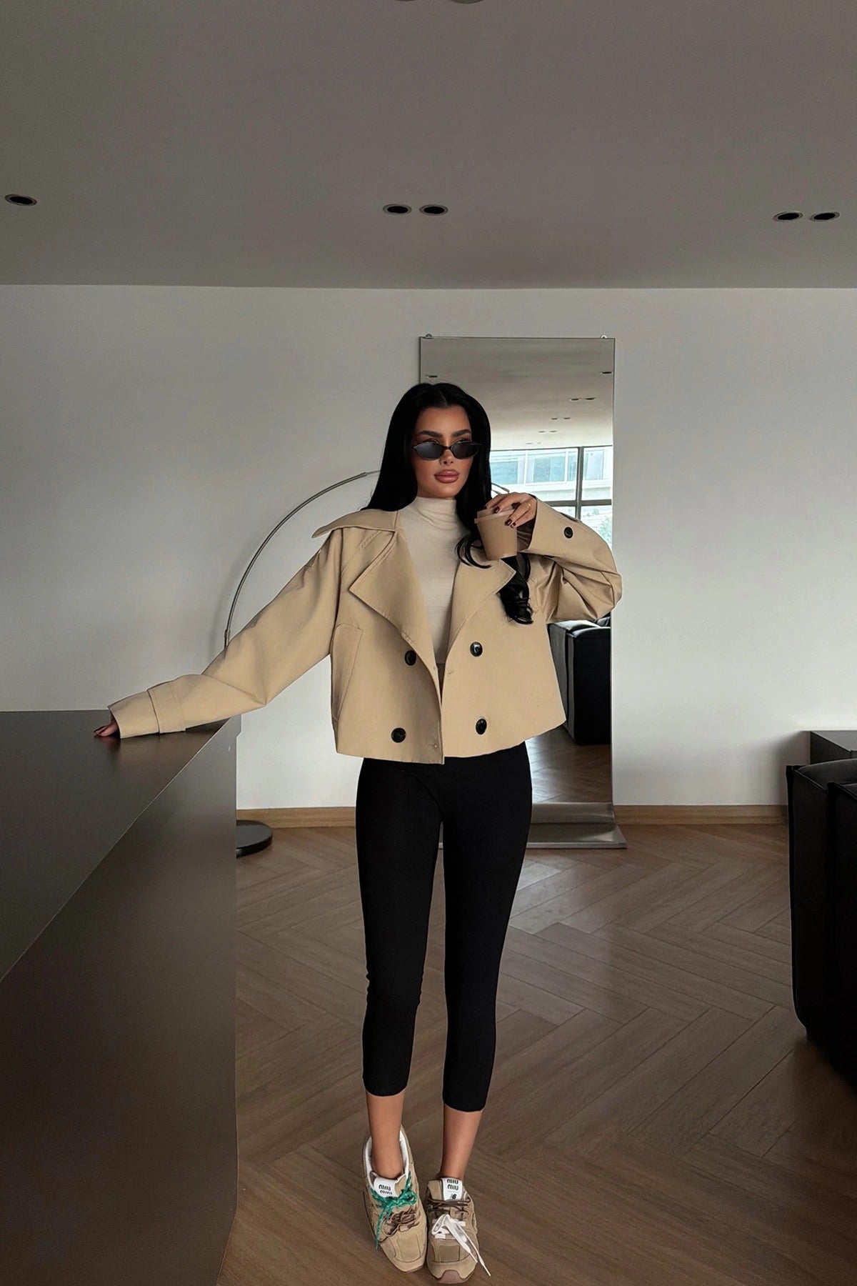 SARAH - CHAQUETA GABARDINA CORTA BEIGE