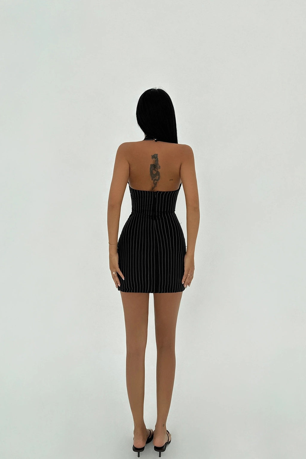 BLAKE - VESTIDO MINI CINTURÓN NEGRO