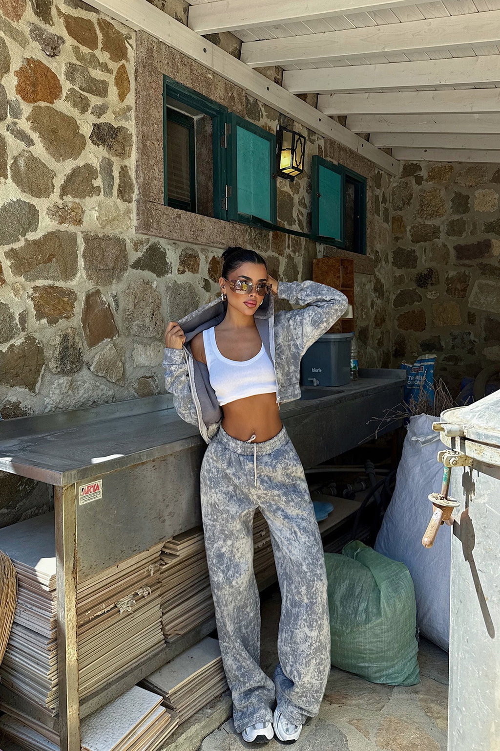 TANIA - SET CHANDAL ESTAMPADO GRIS