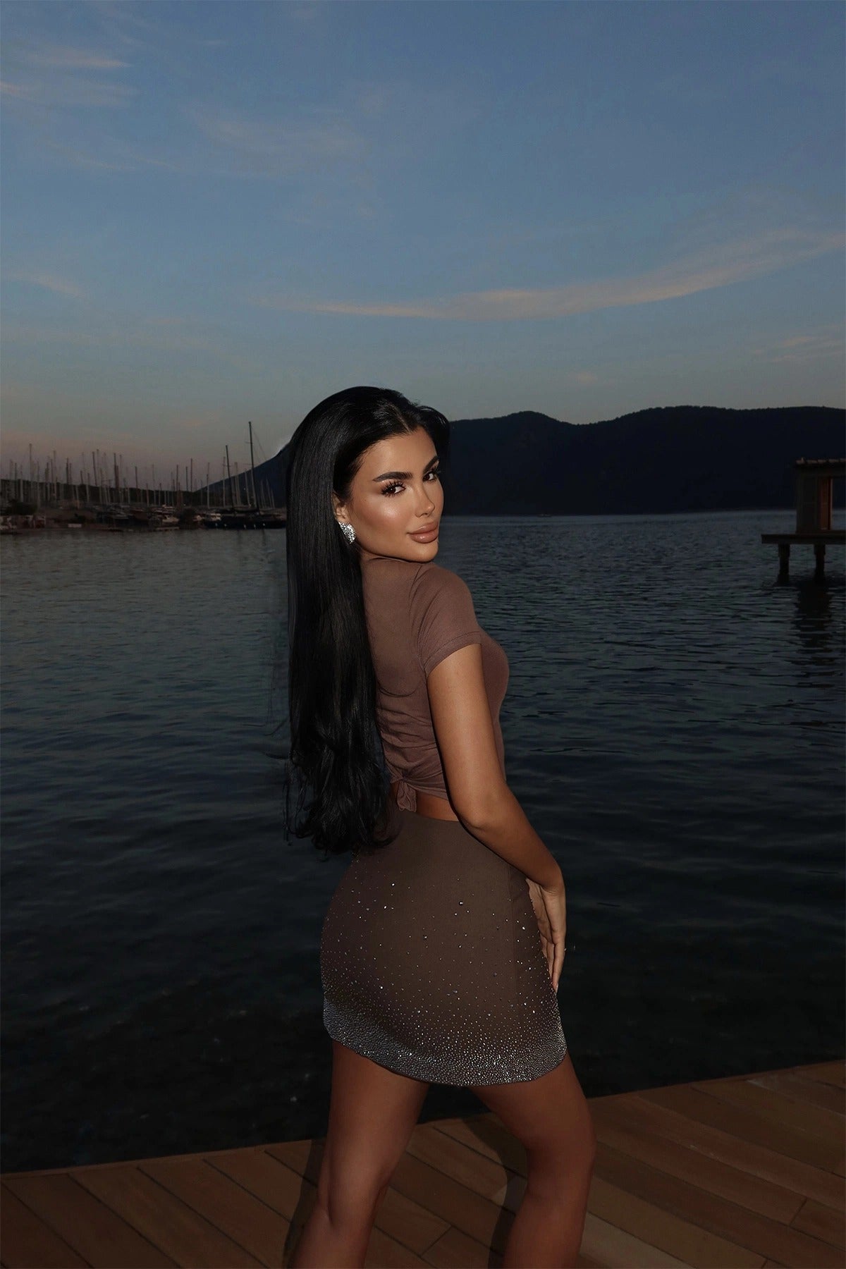 FRIDA - MINI FALDA CON BRILLANTES MARRÓN