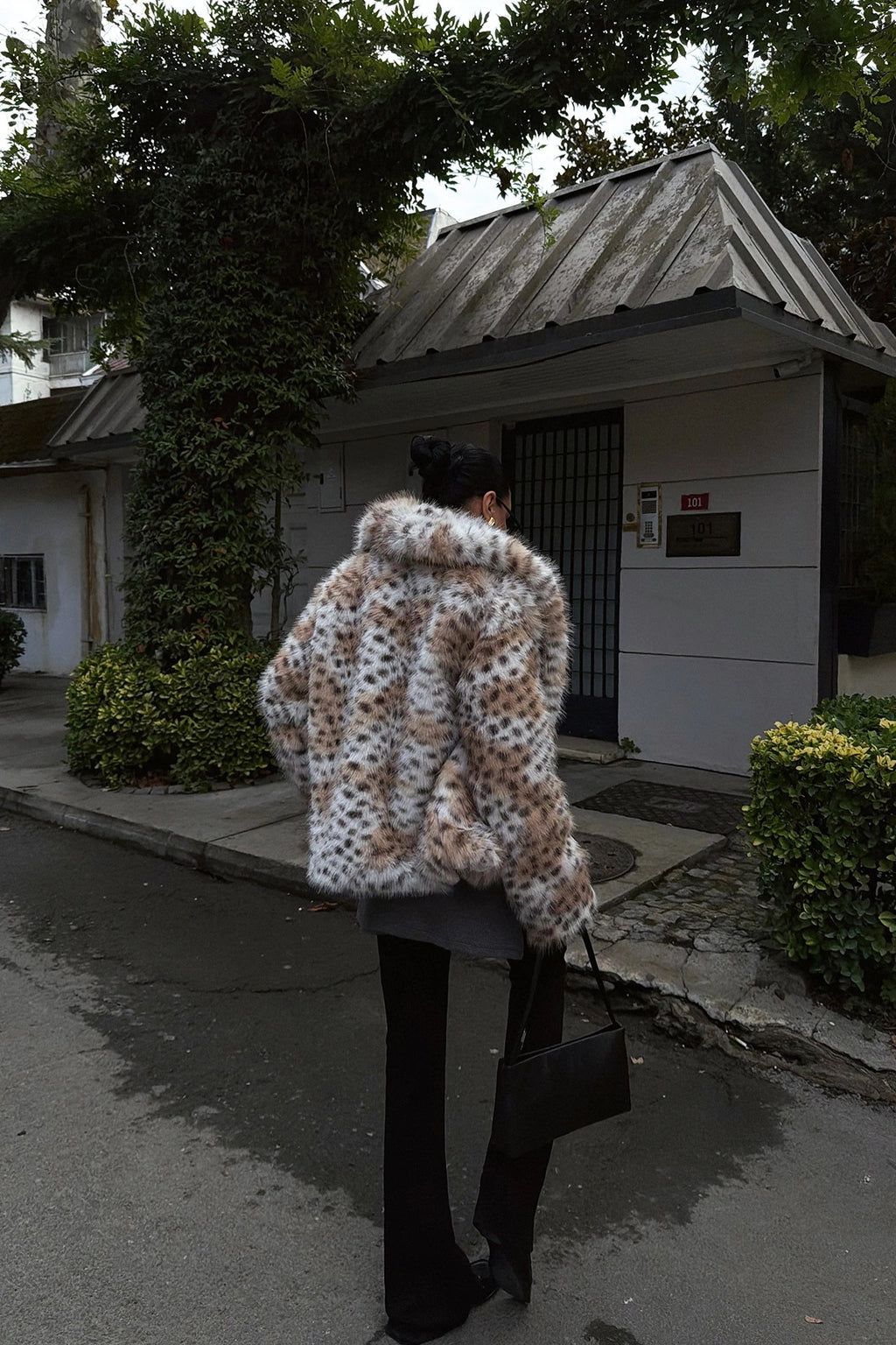 LENA - ABRIGO DE PELO ANIMAL PRINT