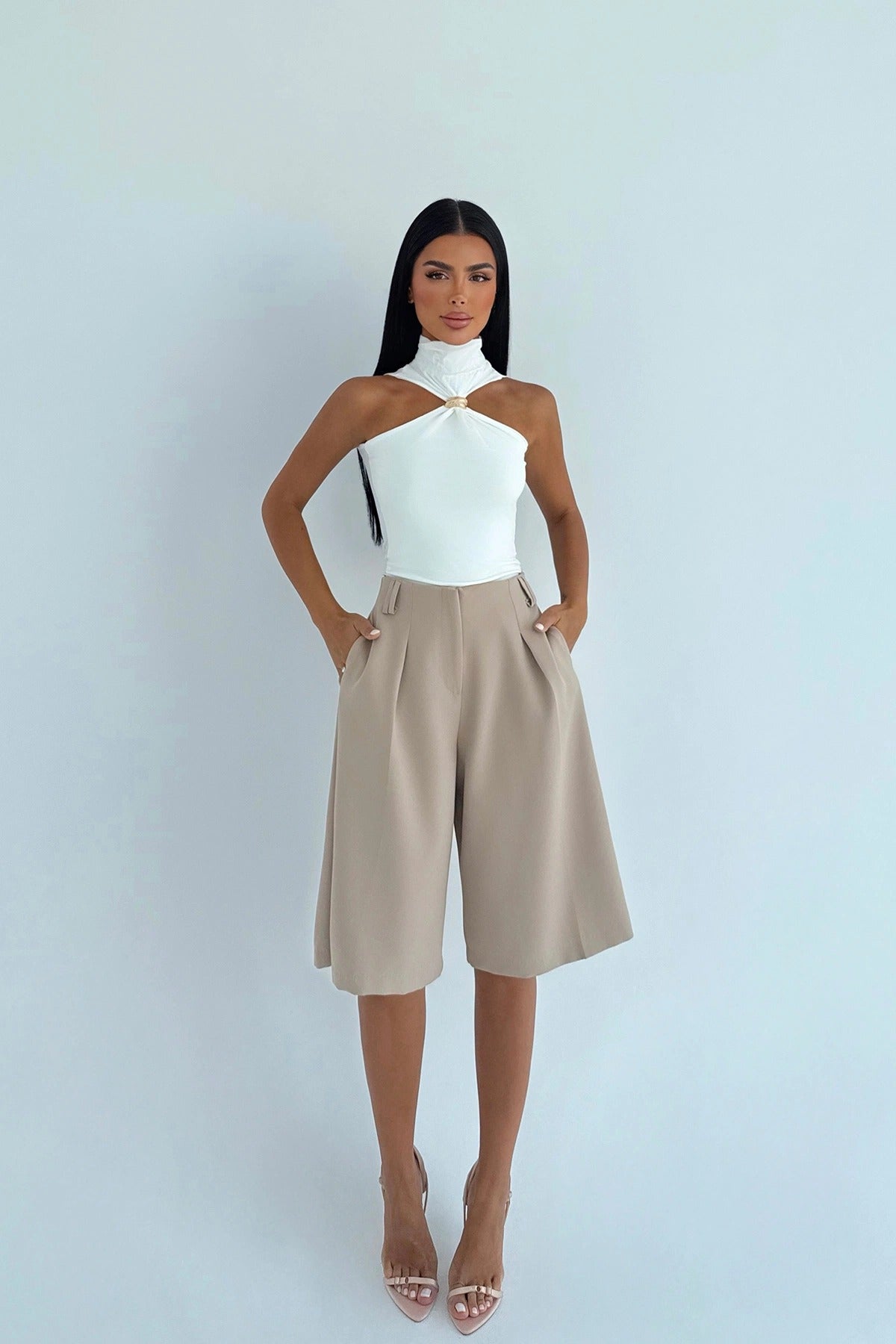 ALEXANDRA - BERMUDAS BEIGE