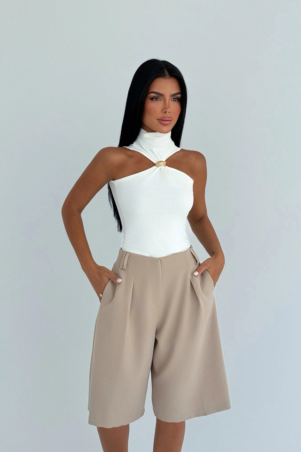 ALEXANDRA - BERMUDAS BEIGE