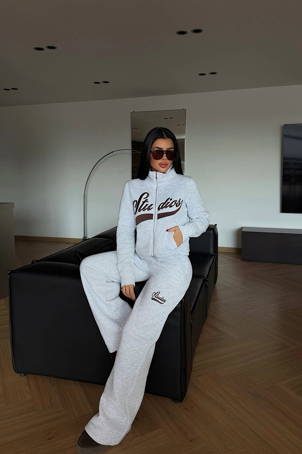 VALENTINA - SET CHANDAL RETRO GRIS