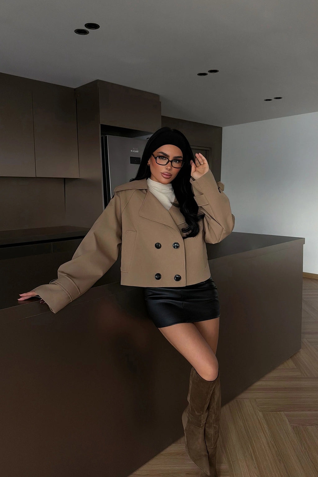 SARAH - CHAQUETA GABARDINA CORTA MOCHA