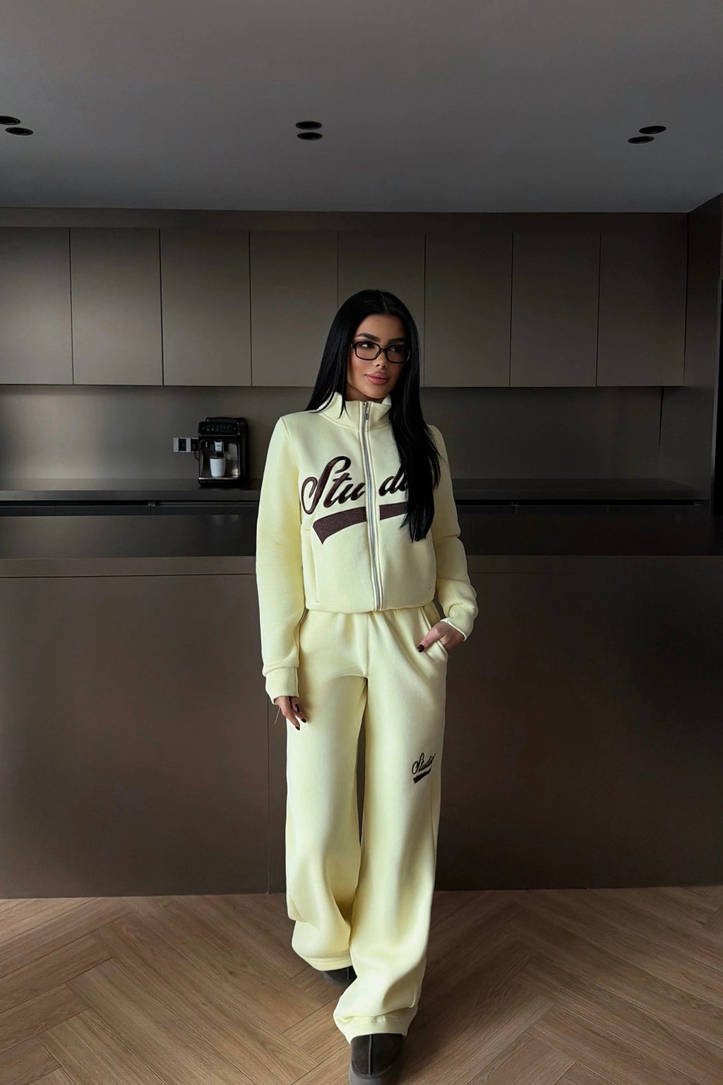 VALENTINA - SET CHANDAL RETRO AMARILLO