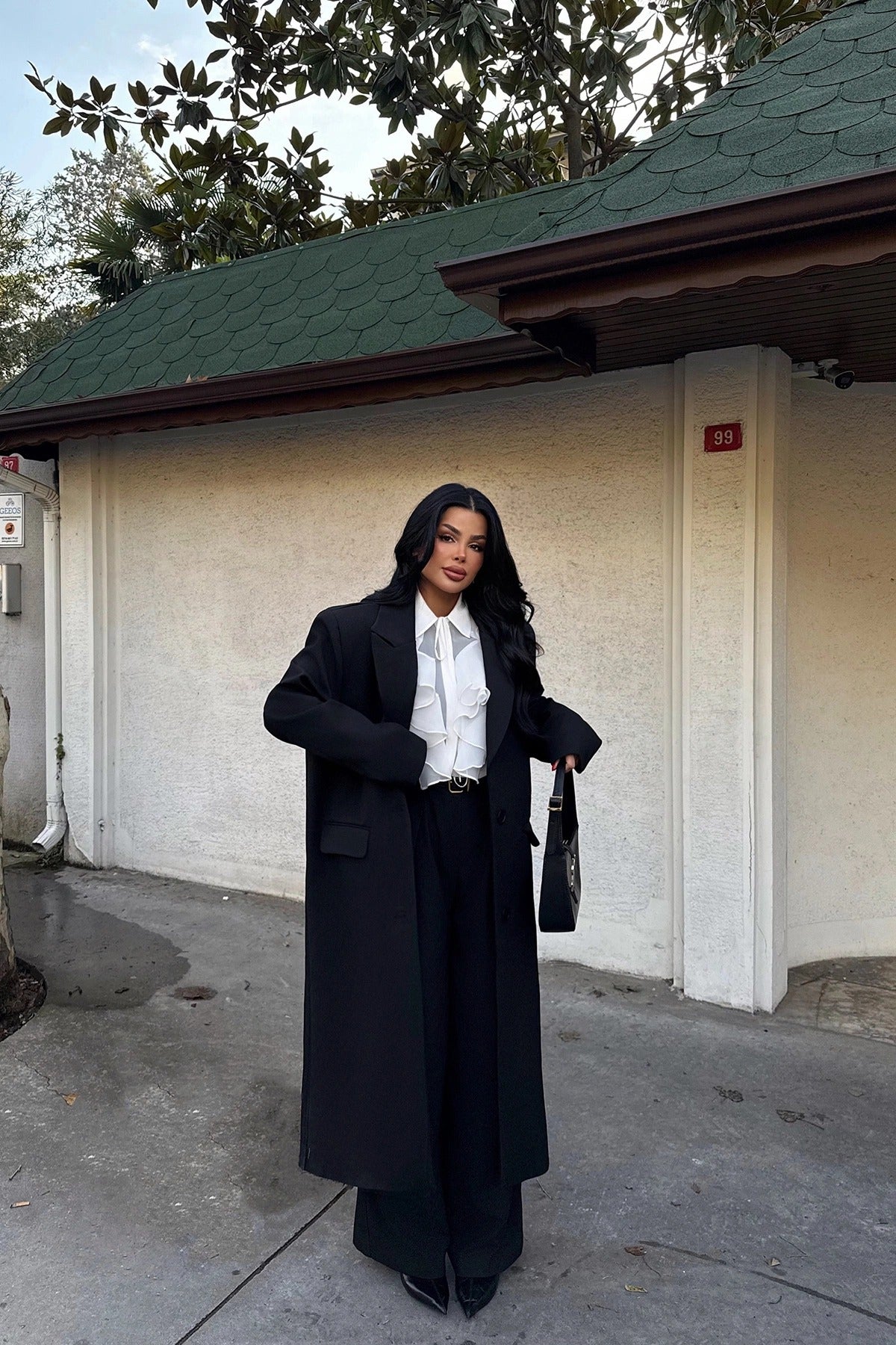 JULIETA - CHAQUETA LARGA NEGRA