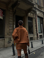 LAURA - SET CHAQUETA Y FALDA MARRÓN